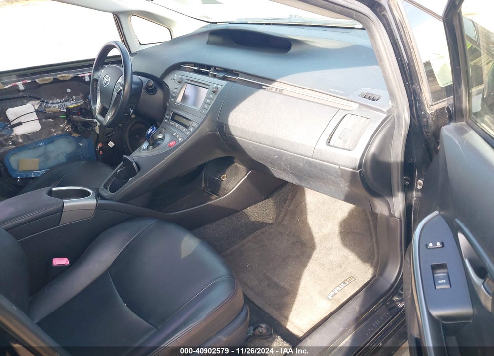 2013 TOYOTA PRIUS THREE SE VIN: JTDKN3DU6D5613757