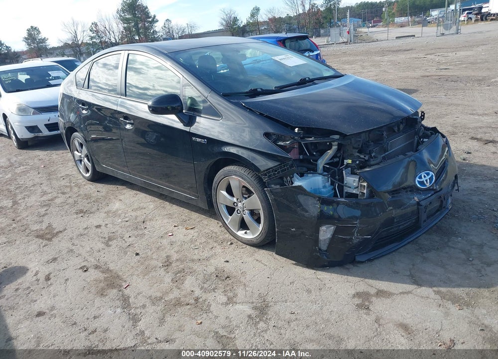 2013 TOYOTA PRIUS THREE SE VIN: JTDKN3DU6D5613757