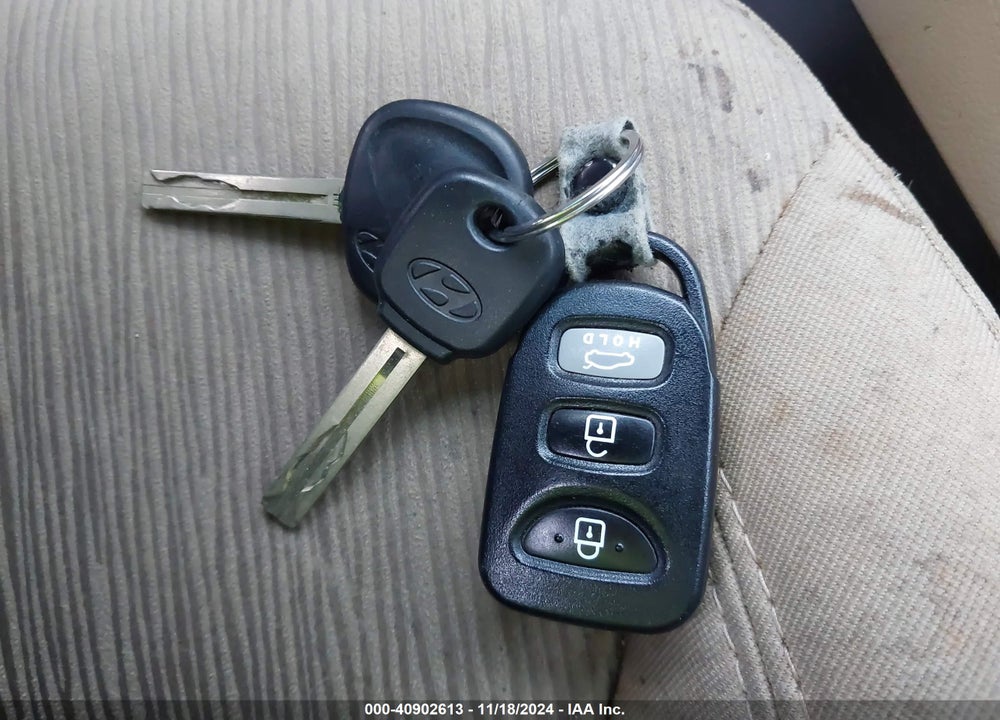 2014 HYUNDAI SONATA GLS VIN: 5NPEB4AC6EH877764