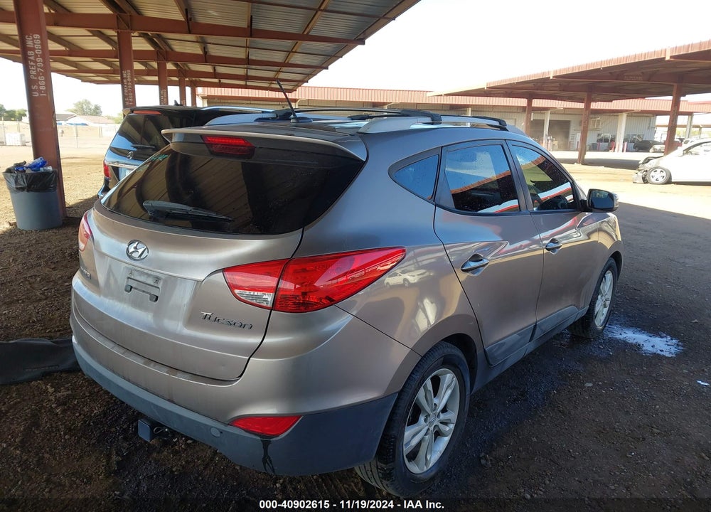 2012 HYUNDAI TUCSON GLS VIN: KM8JU3AC5CU463389