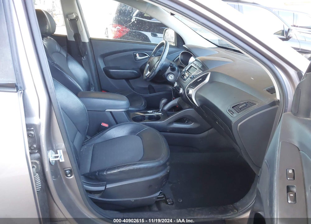 2012 HYUNDAI TUCSON GLS VIN: KM8JU3AC5CU463389