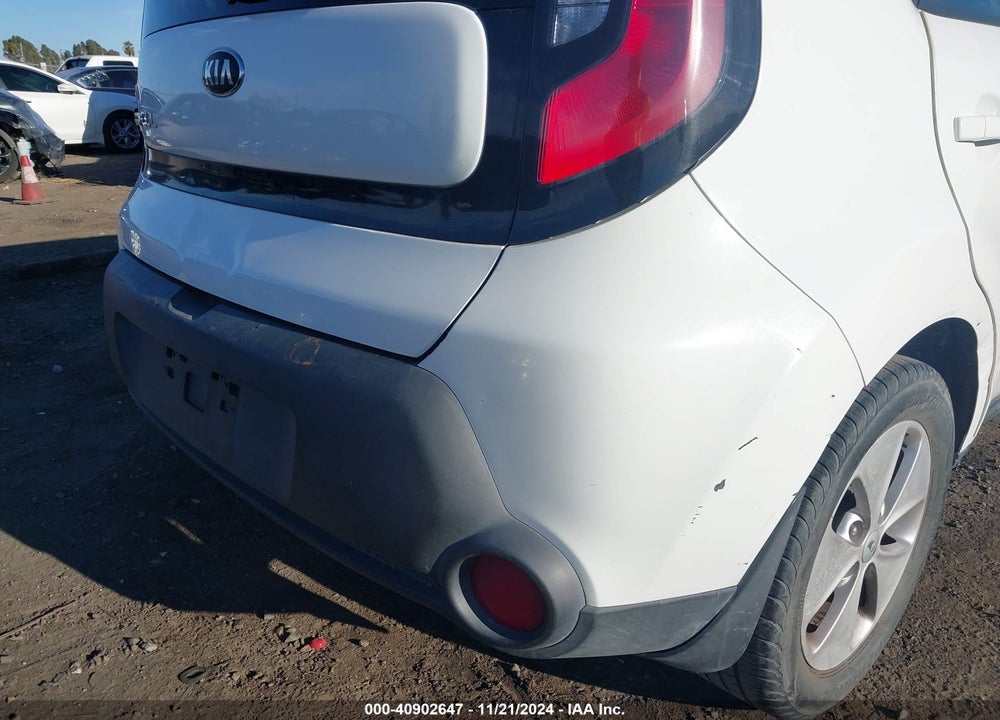 2014 KIA SOUL VIN: KNDJN2A2XE7738677