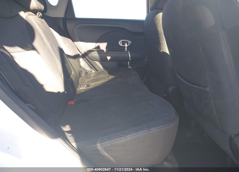 2014 KIA SOUL VIN: KNDJN2A2XE7738677