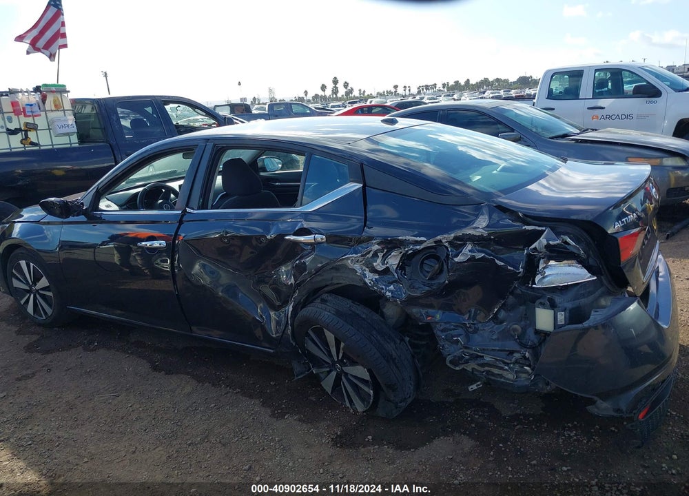2022 NISSAN ALTIMA SV FWD VIN: 1N4BL4DV0NN340505