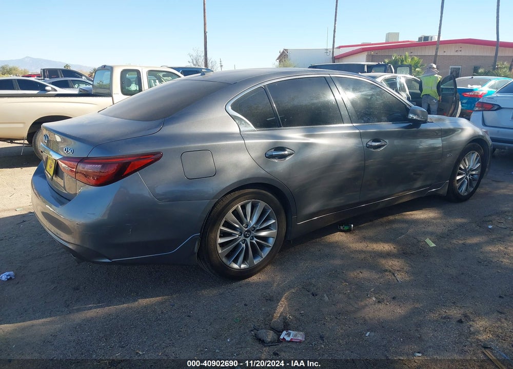 2018 INFINITI Q50 3.0T LUXE VIN: JN1EV7AP8JM362795