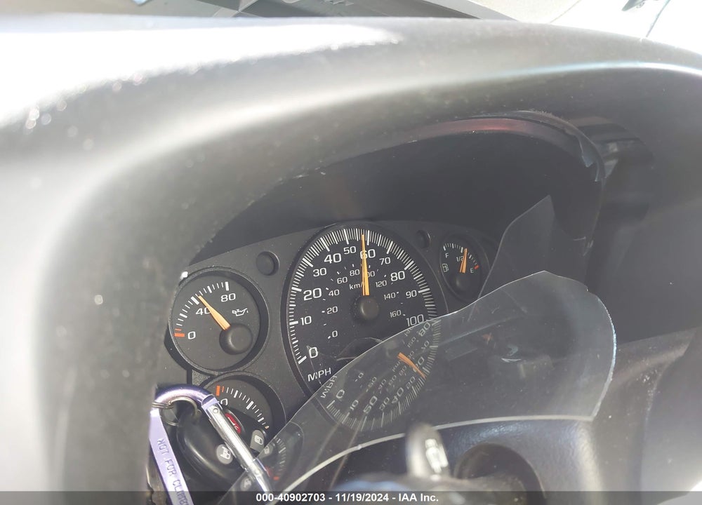 2006 CHEVROLET EXPRESS LS VIN: 1GAHG35U661107013