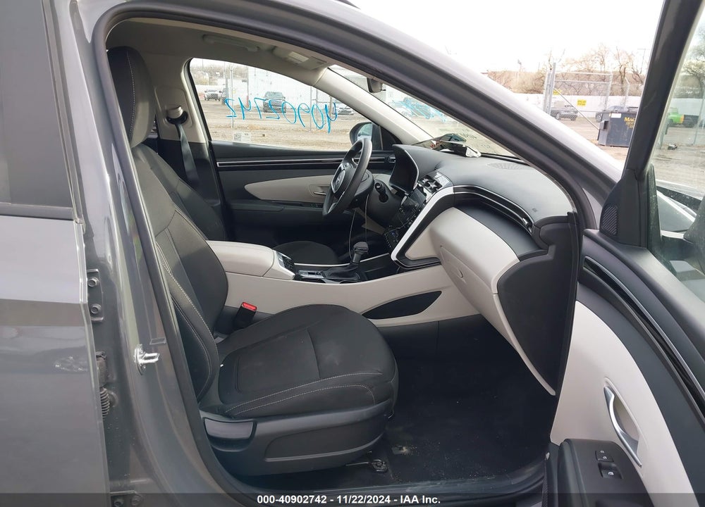 2024 HYUNDAI TUCSON SEL VIN: 5NMJBCDE0RH392867