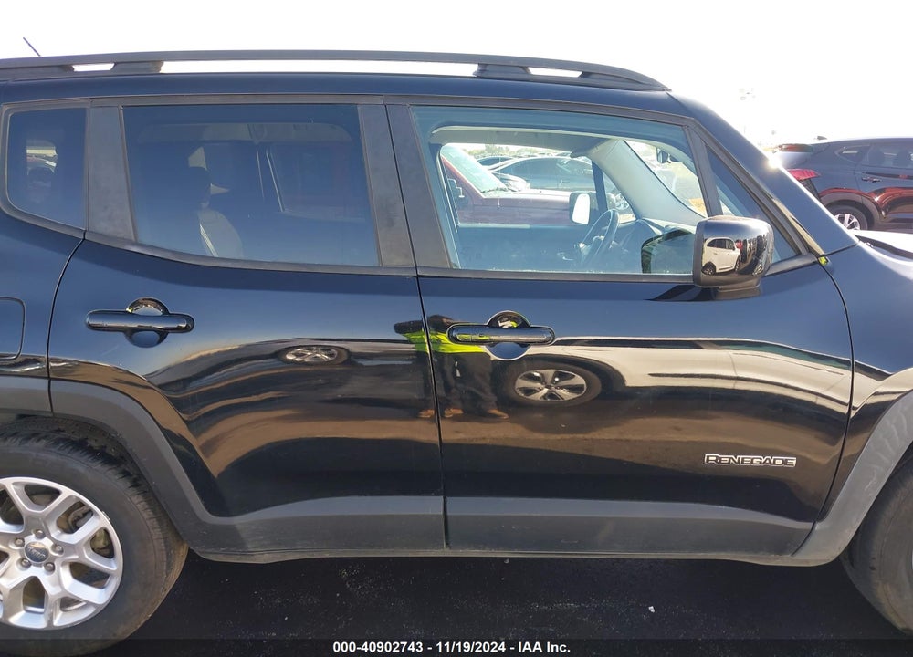 2017 JEEP RENEGADE LATITUDE FWD VIN: ZACCJABB3HPE99333