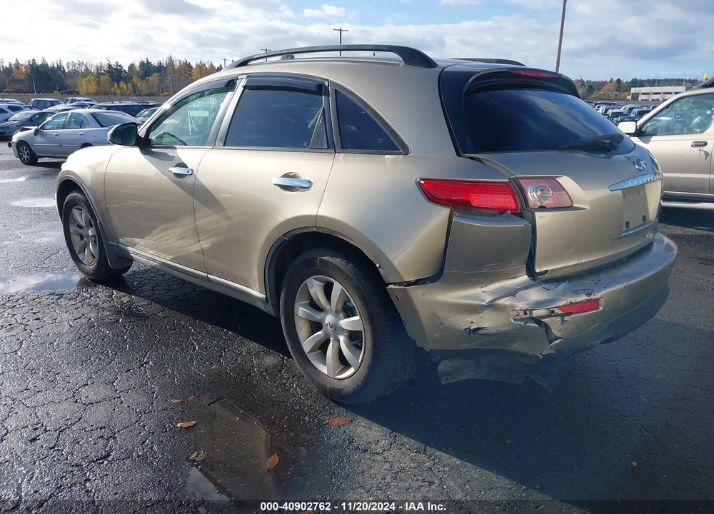 2003 INFINITI FX35 VIN: JNRAS08W03X201321