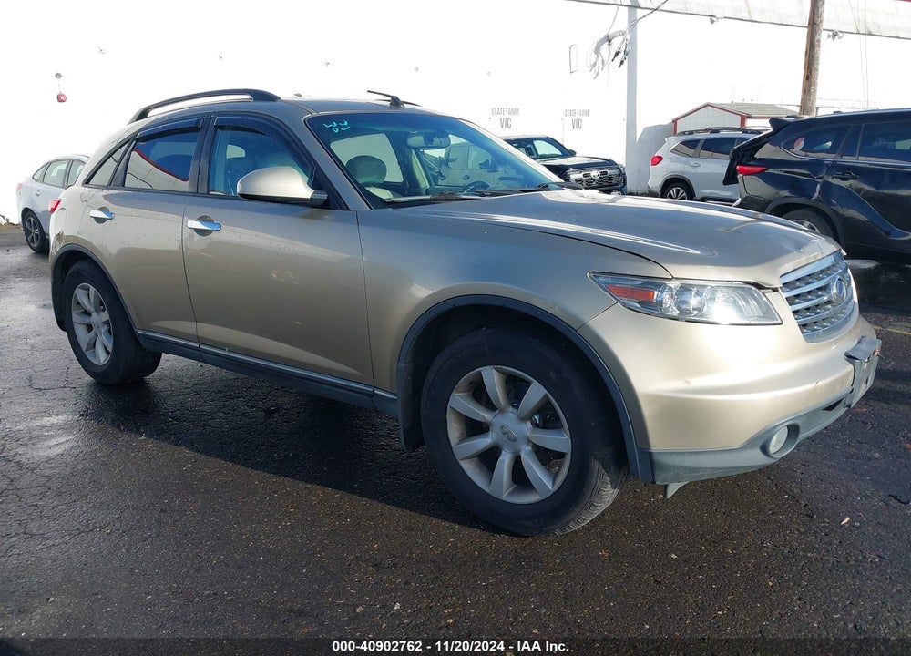 2003 INFINITI FX35 VIN: JNRAS08W03X201321