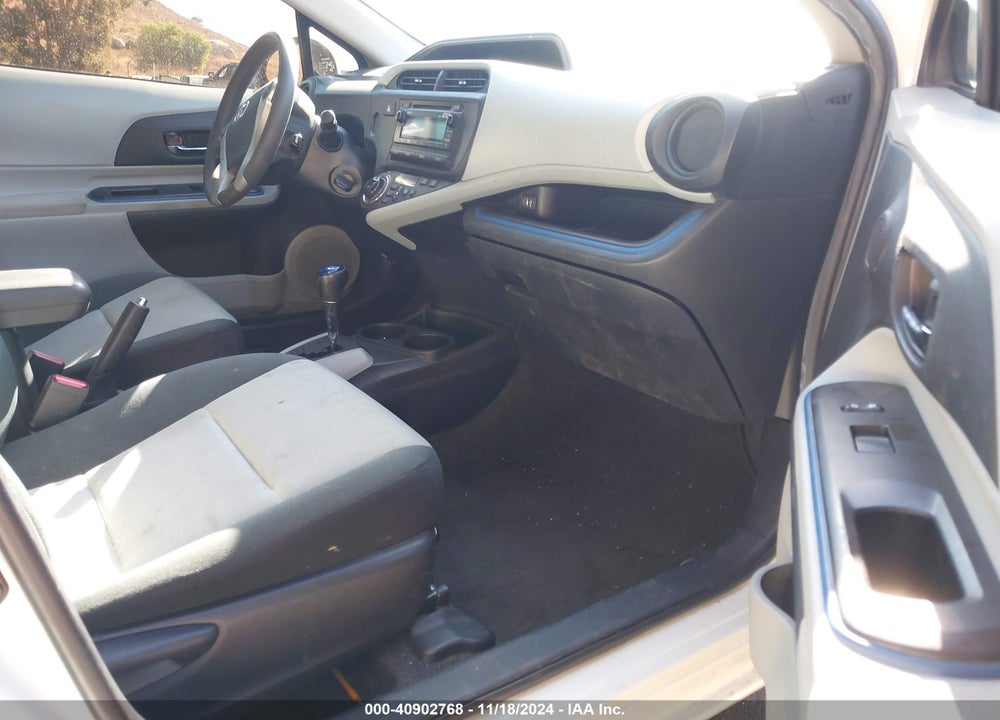 2012 TOYOTA PRIUS C TWO VIN: JTDKDTB32C1019153