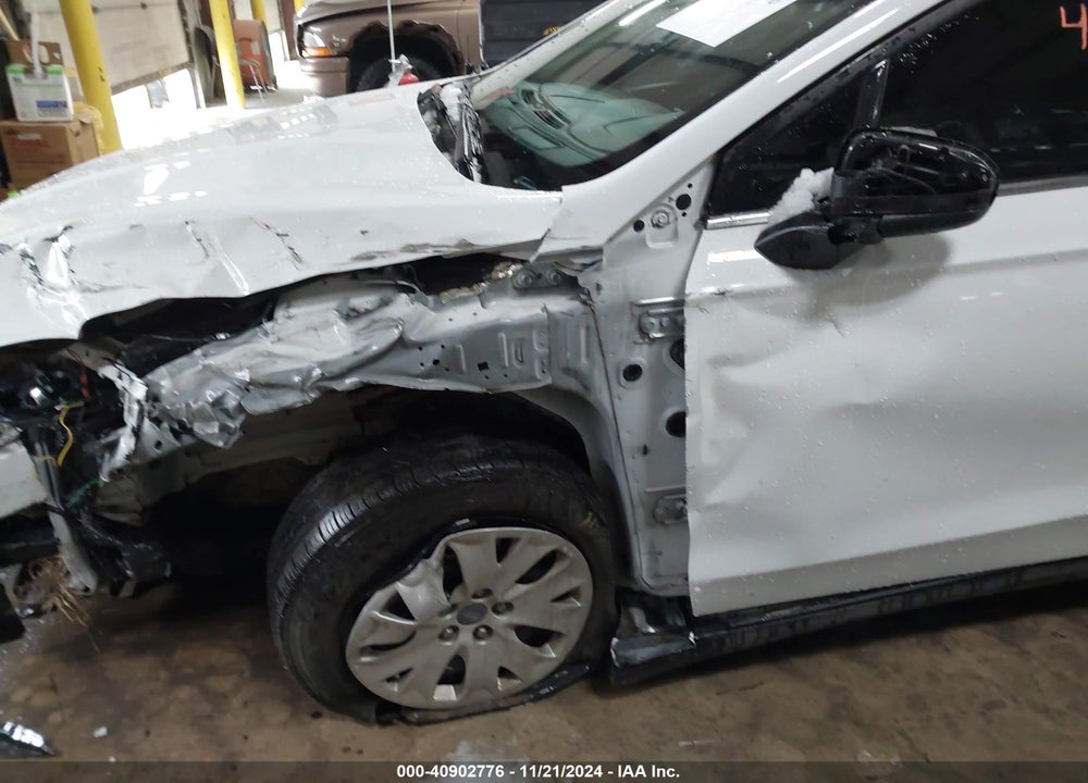 2020 FORD FUSION S VIN: 3FA6P0G78LR215791