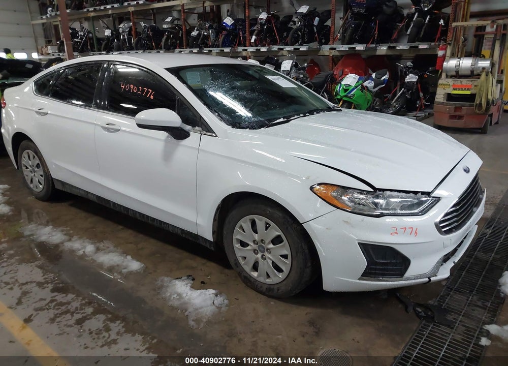 2020 FORD FUSION S VIN: 3FA6P0G78LR215791