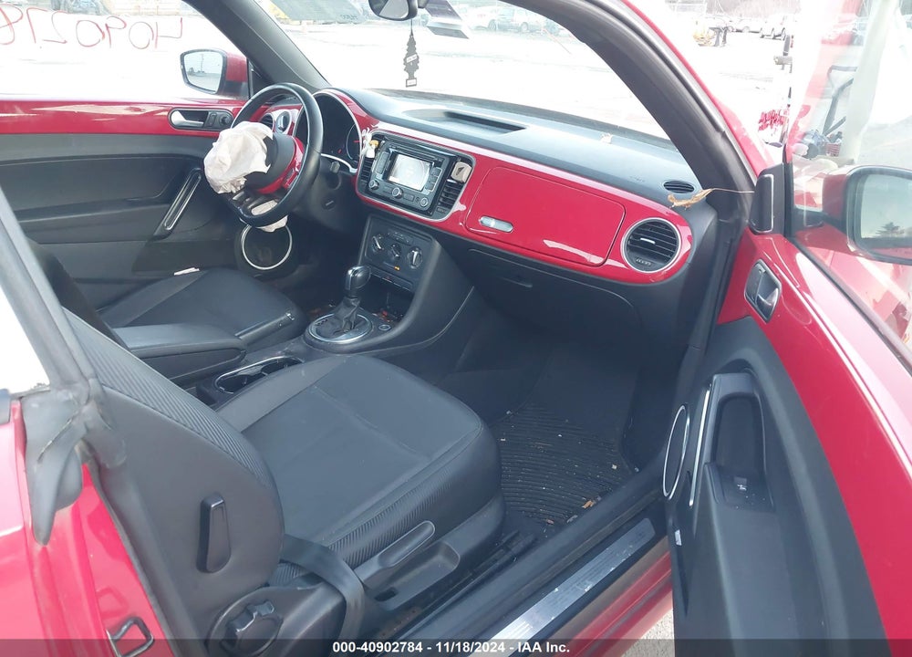 2012 VOLKSWAGEN BEETLE 2.5L VIN: 3VWJP7AT6CM602563