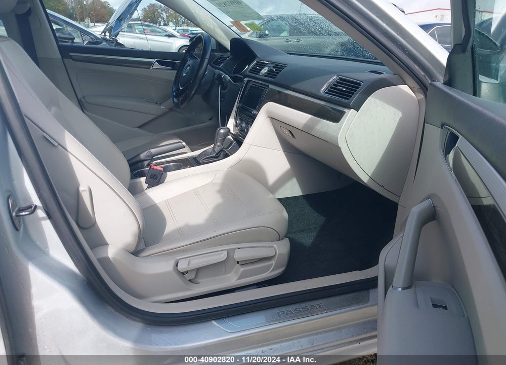 2016 VOLKSWAGEN PASSAT 1.8T SE VIN: 1VWBS7A37GC060366