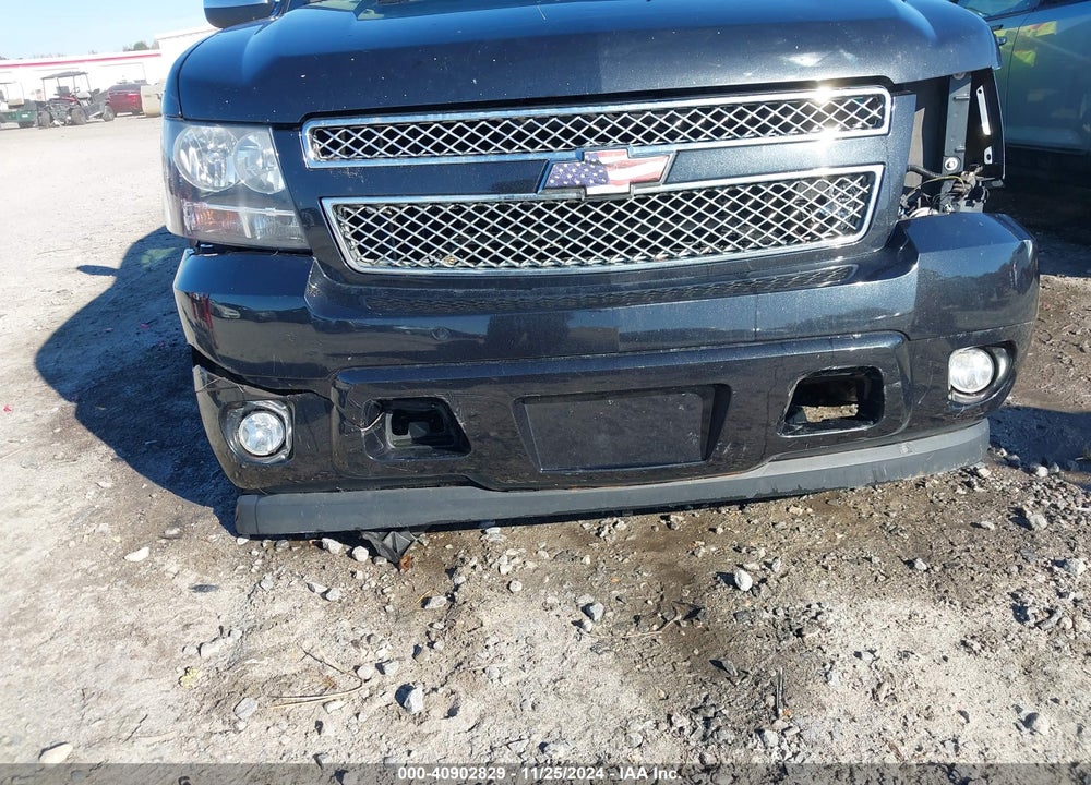2013 CHEVROLET SUBURBAN 1500 LTZ VIN: 1GNSKKE79DR175389