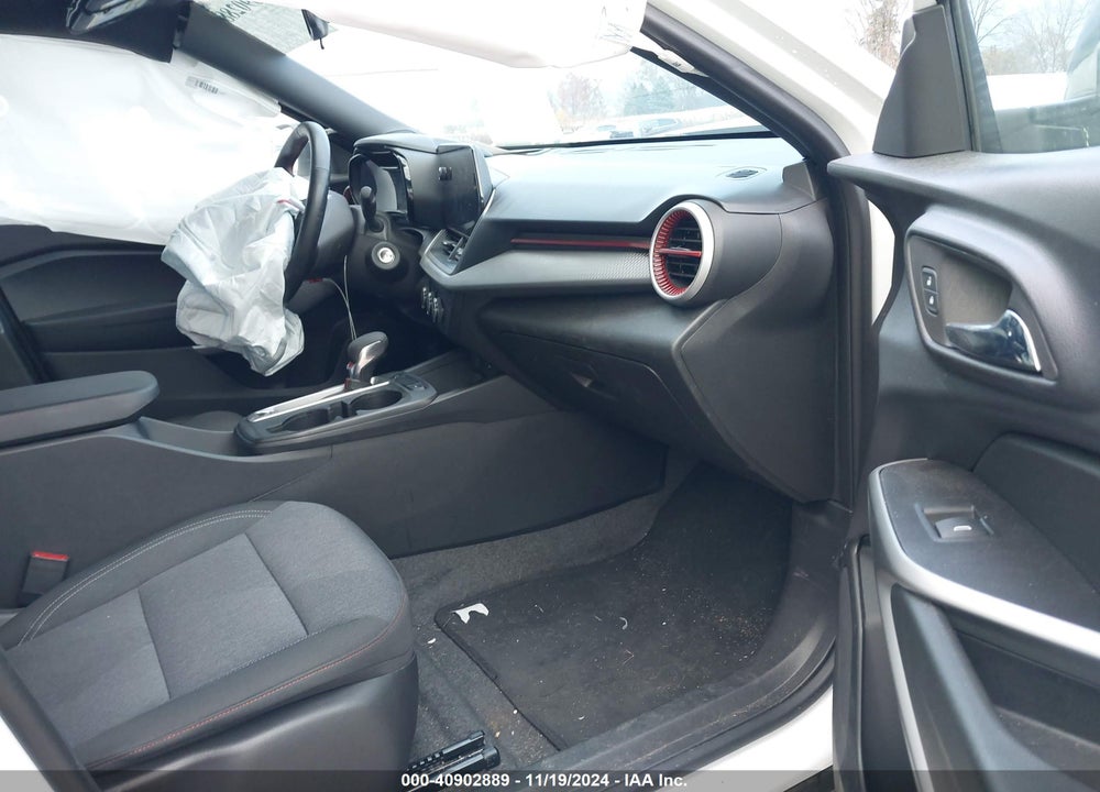 2024 CHEVROLET TRAX FWD 1RS VIN: KL77LGE26RC101447