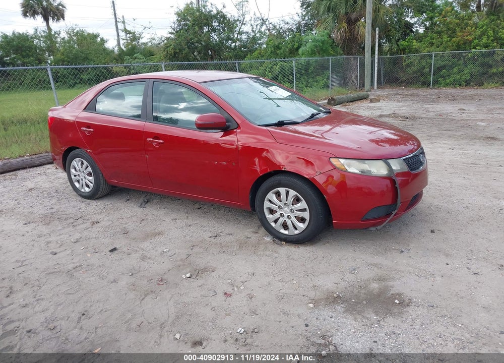 2011 KIA FORTE EX VIN: KNAFU4A25B5398993
