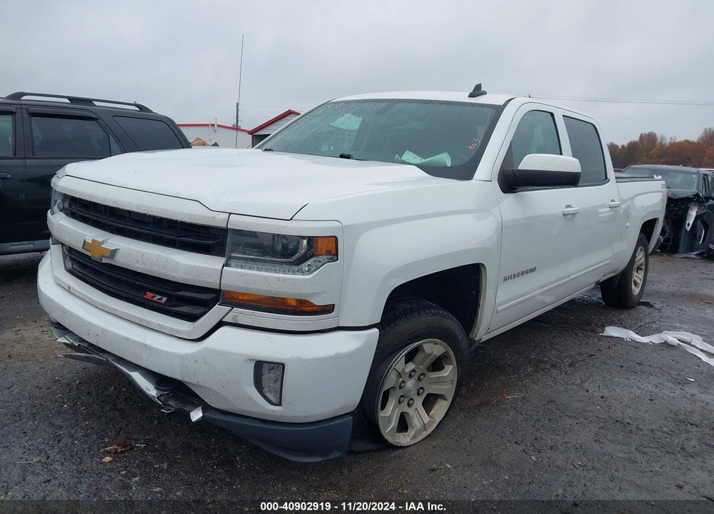 2017 CHEVROLET SILVERADO 1500 2LT VIN: 1GCUKREC2HF223118