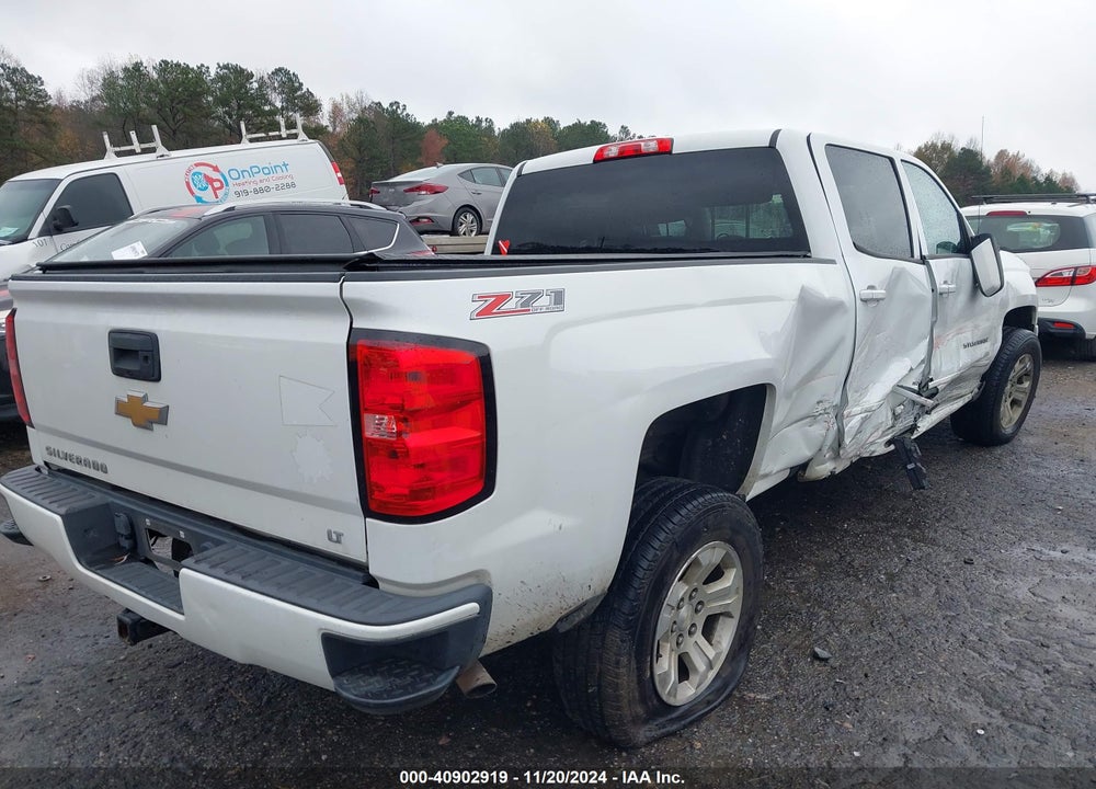 2017 CHEVROLET SILVERADO 1500 2LT VIN: 1GCUKREC2HF223118
