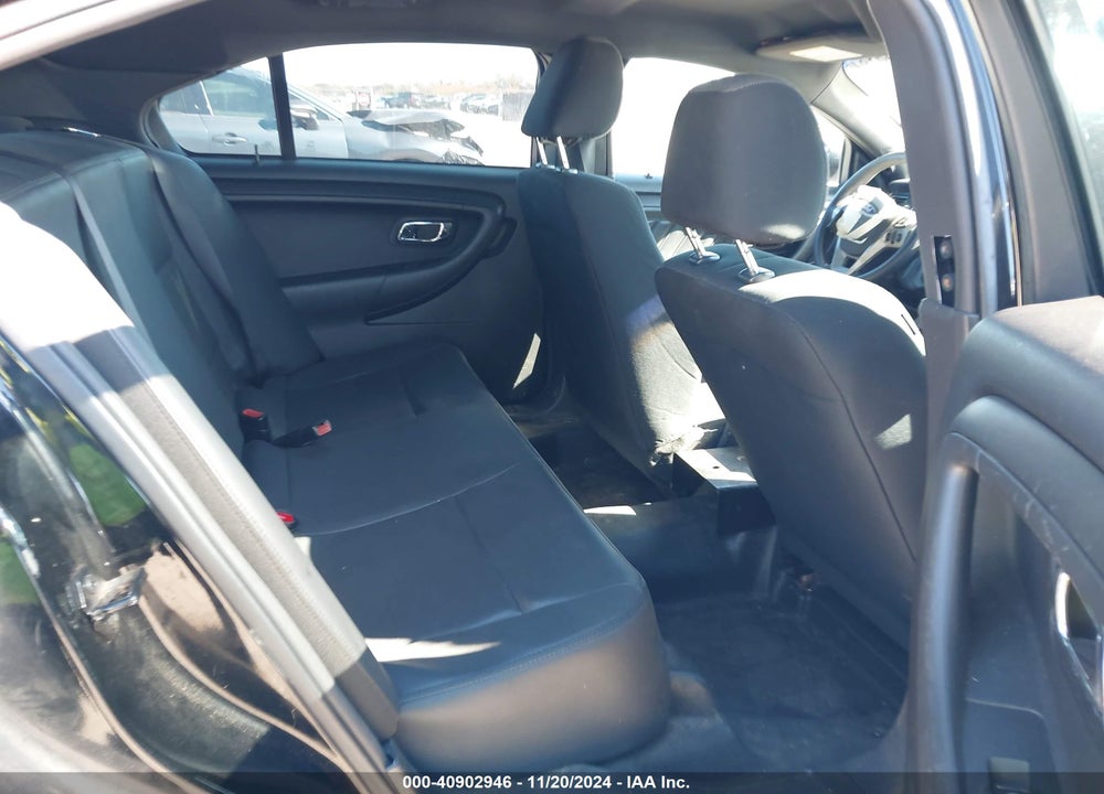 2013 FORD POLICE INTERCEPTOR VIN: 1FAHP2M80DG105800