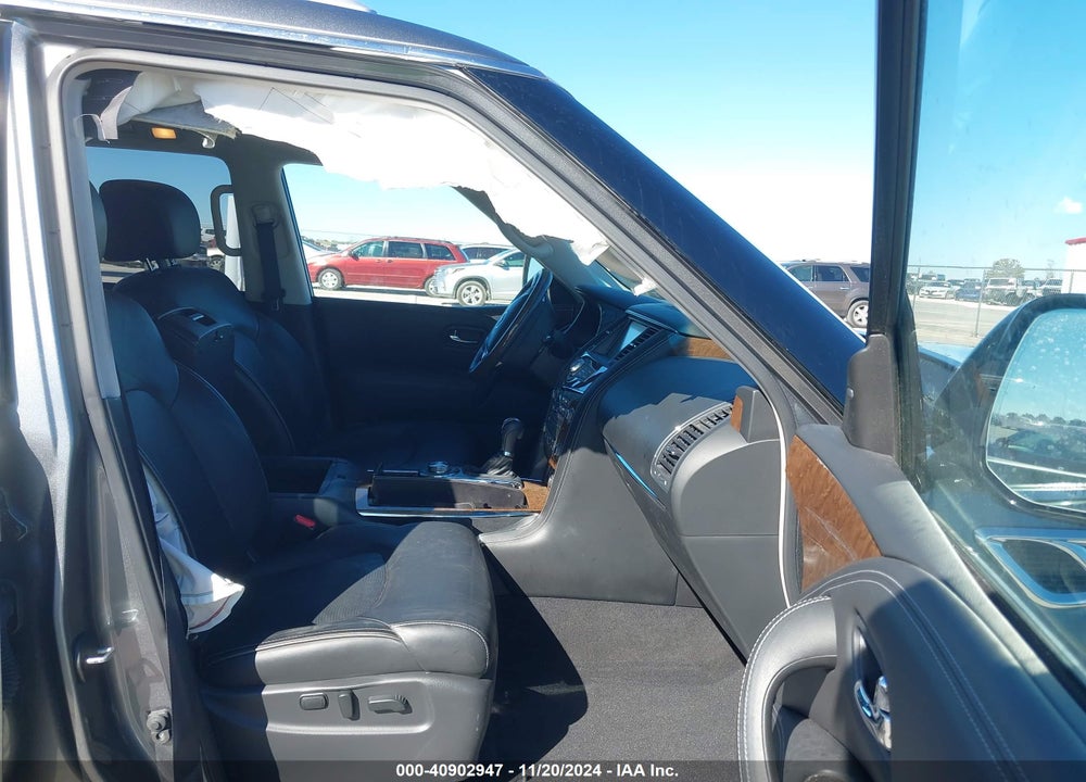 2017 INFINITI QX80 VIN: JN8AZ2NEXH9151689