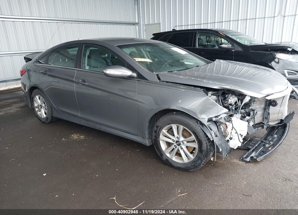 2014 HYUNDAI SONATA GLS VIN: 5NPEB4AC3EH821684
