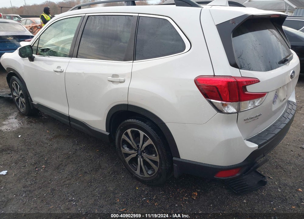 2021 SUBARU FORESTER LIMITED VIN: JF2SKAUC5MH584983