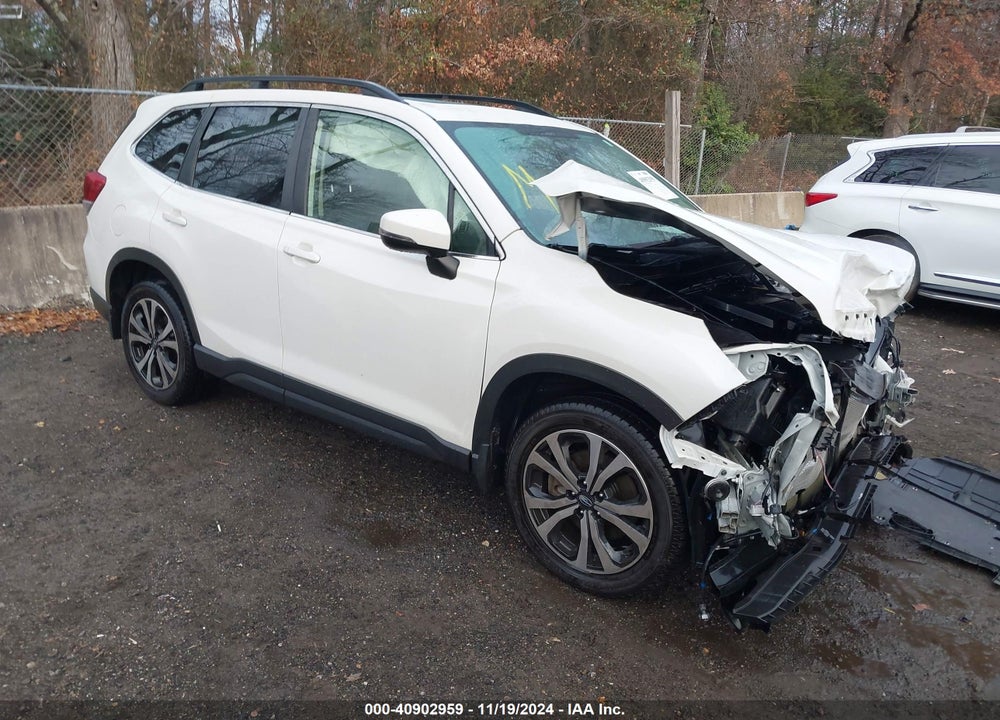 2021 SUBARU FORESTER LIMITED VIN: JF2SKAUC5MH584983