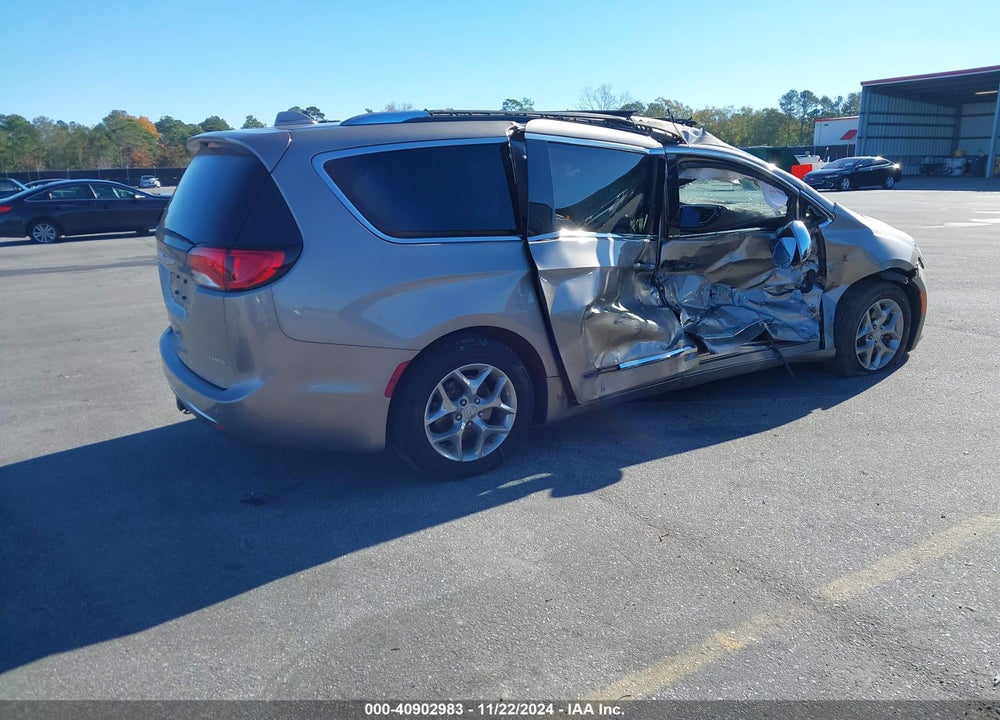 2017 CHRYSLER PACIFICA LIMITED VIN: 2C4RC1GG4HR788757