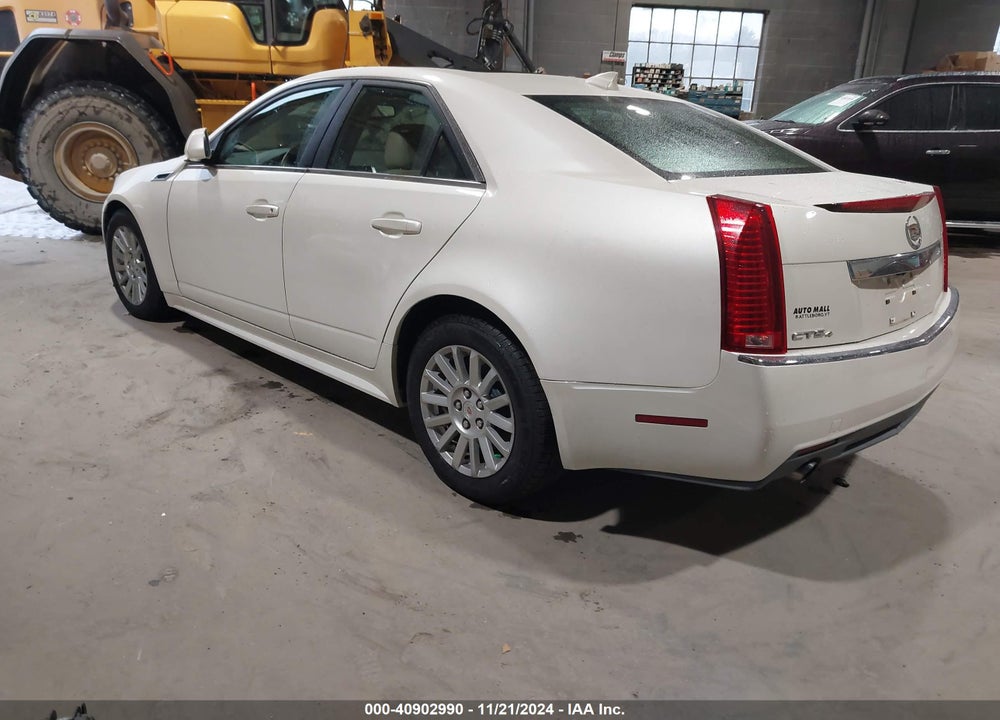2011 CADILLAC CTS LUXURY VIN: 1G6DG5EY7B0124152