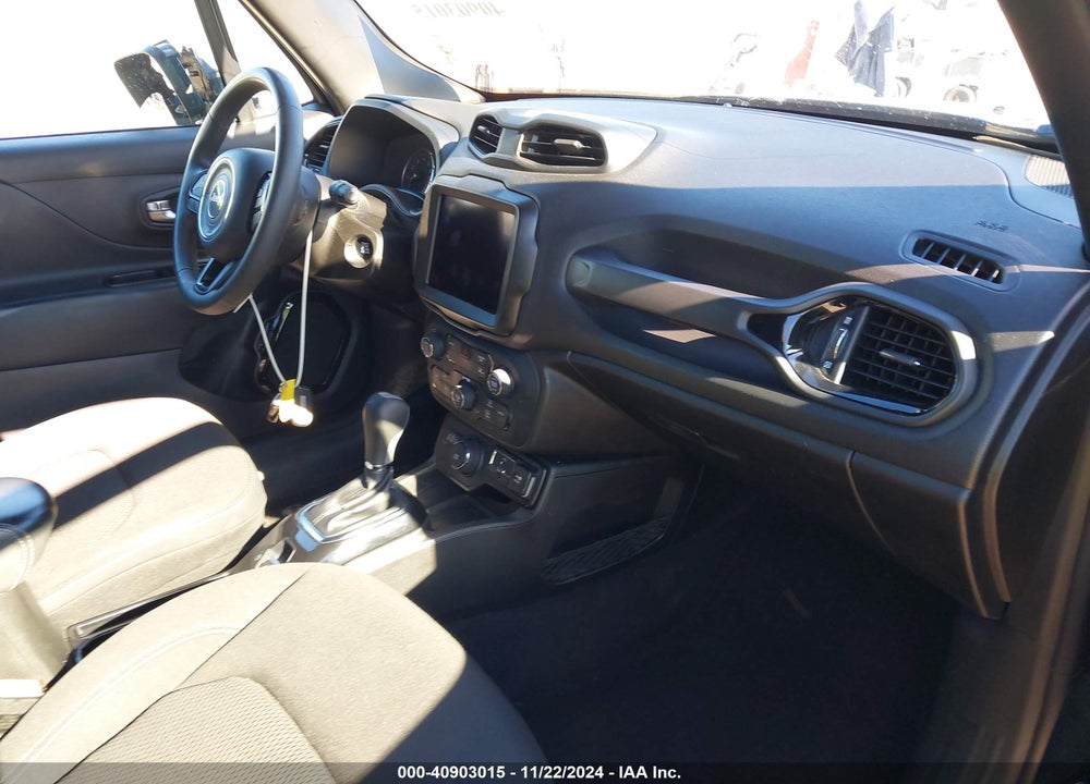 2022 JEEP RENEGADE ALTITUDE 4X4 VIN: ZACNJDE12NPN96075