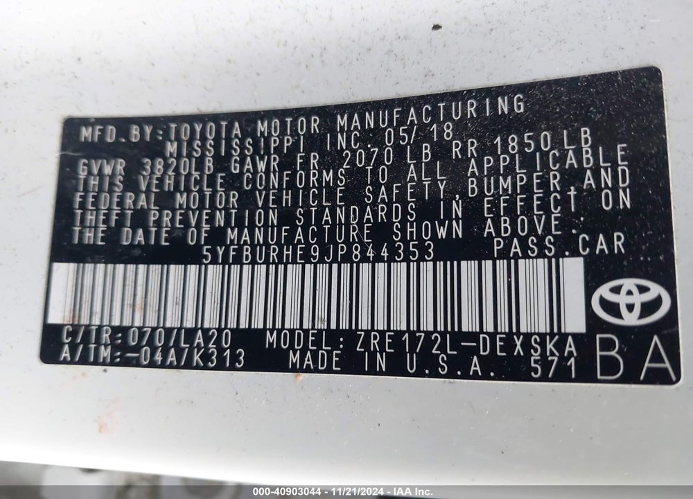 2018 TOYOTA COROLLA XSE VIN: 5YFBURHE9JP844353