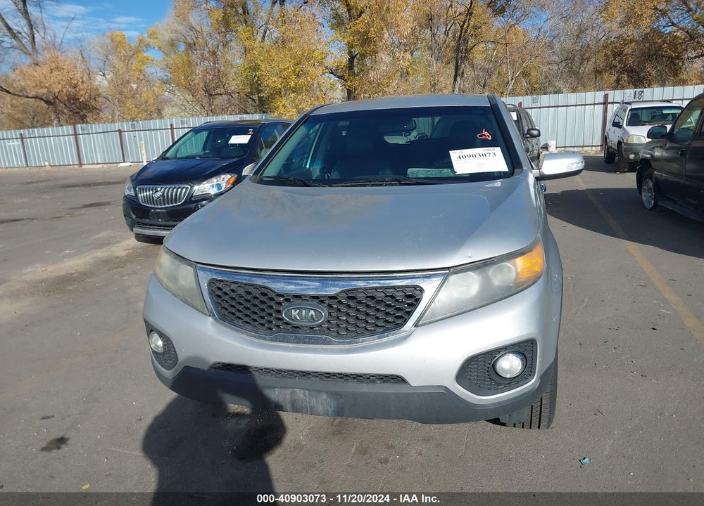 2011 KIA SORENTO EX V6 VIN: 5XYKUDA25BG003929