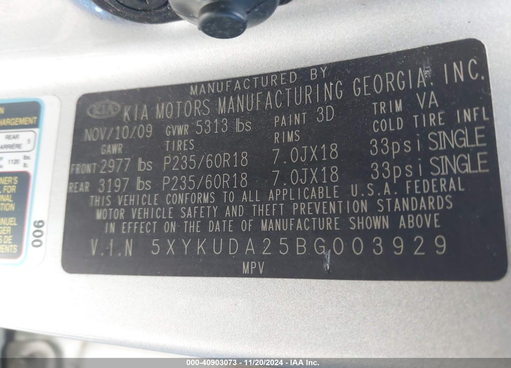 2011 KIA SORENTO EX V6 VIN: 5XYKUDA25BG003929