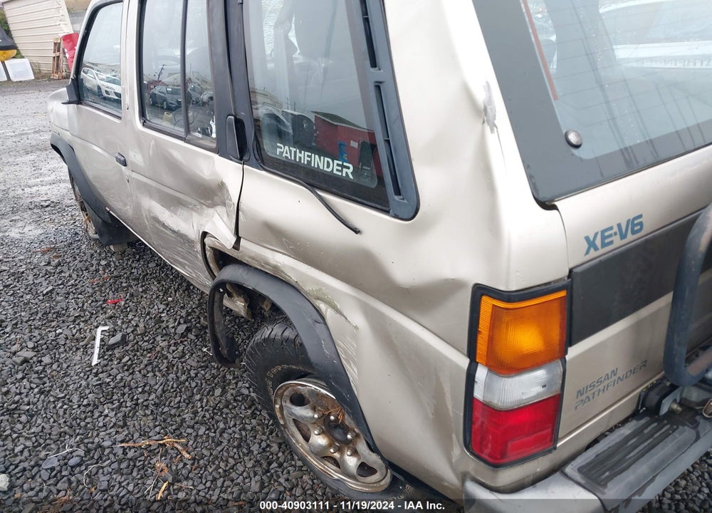 1994 NISSAN PATHFINDER LE/SE/XE VIN: JN8HD17Y7RW203815