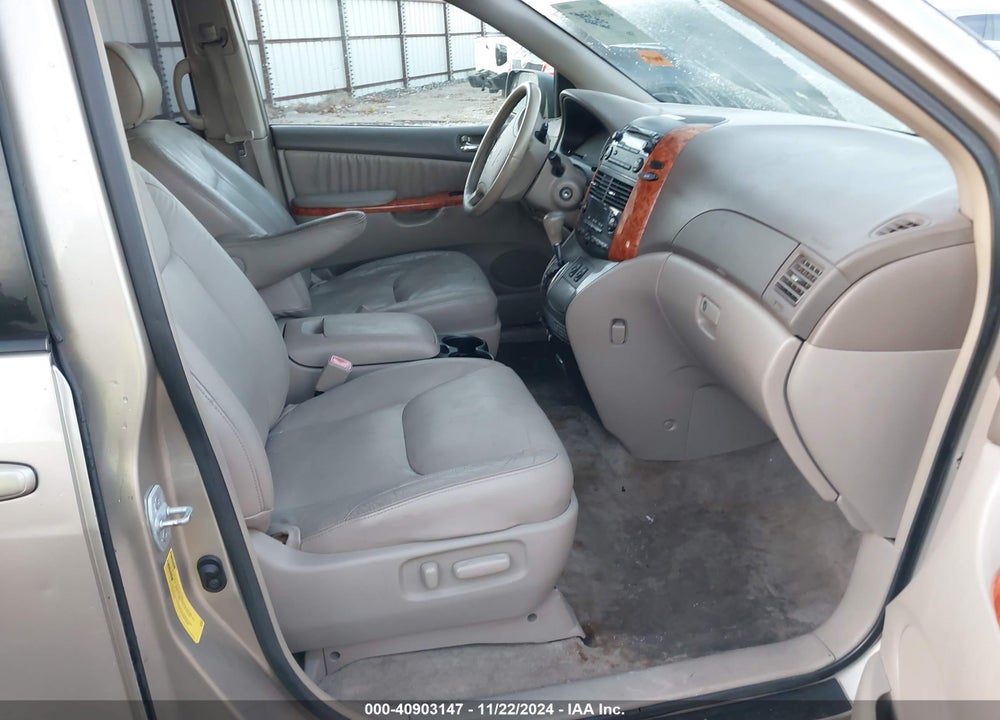2006 TOYOTA SIENNA XLE VIN: 5TDZA22C56S561341