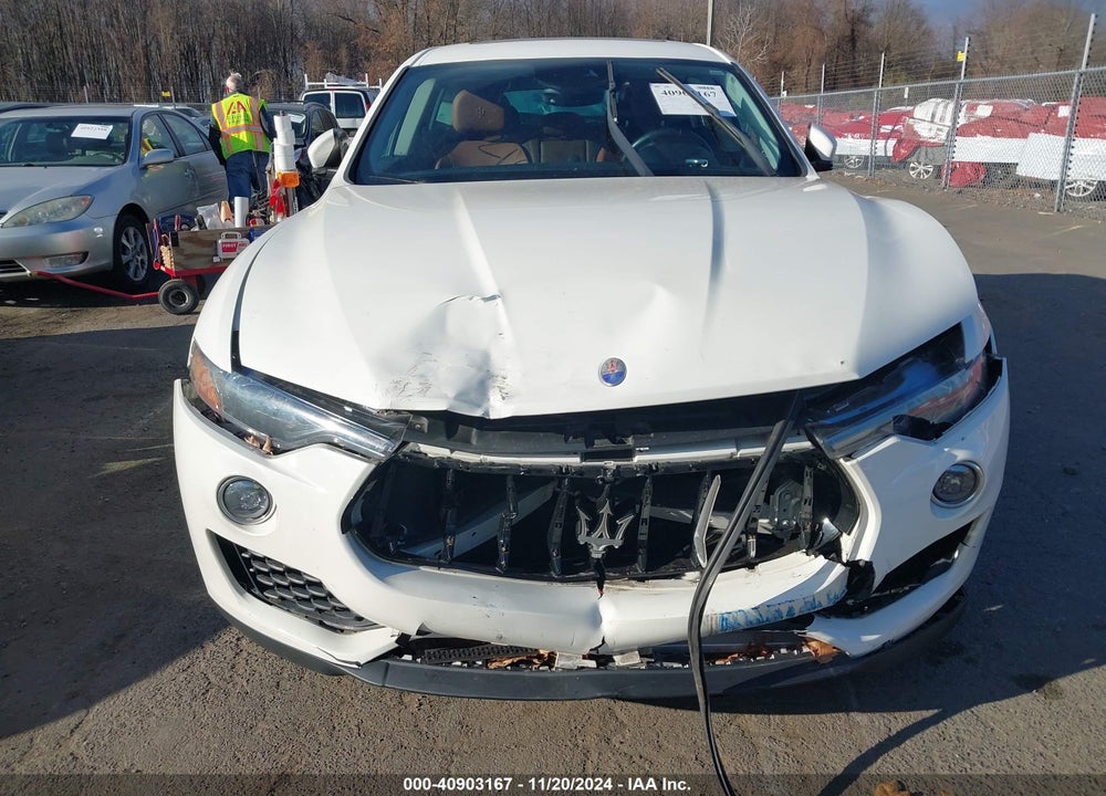 2017 MASERATI LEVANTE VIN: ZN661XUA3HX222889