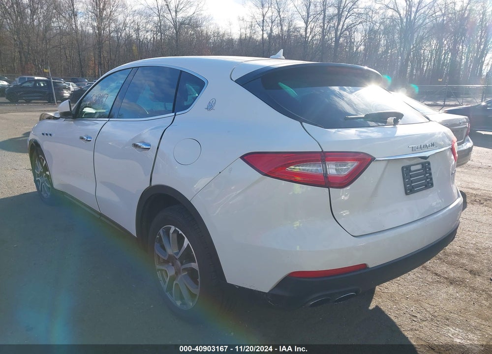 2017 MASERATI LEVANTE VIN: ZN661XUA3HX222889
