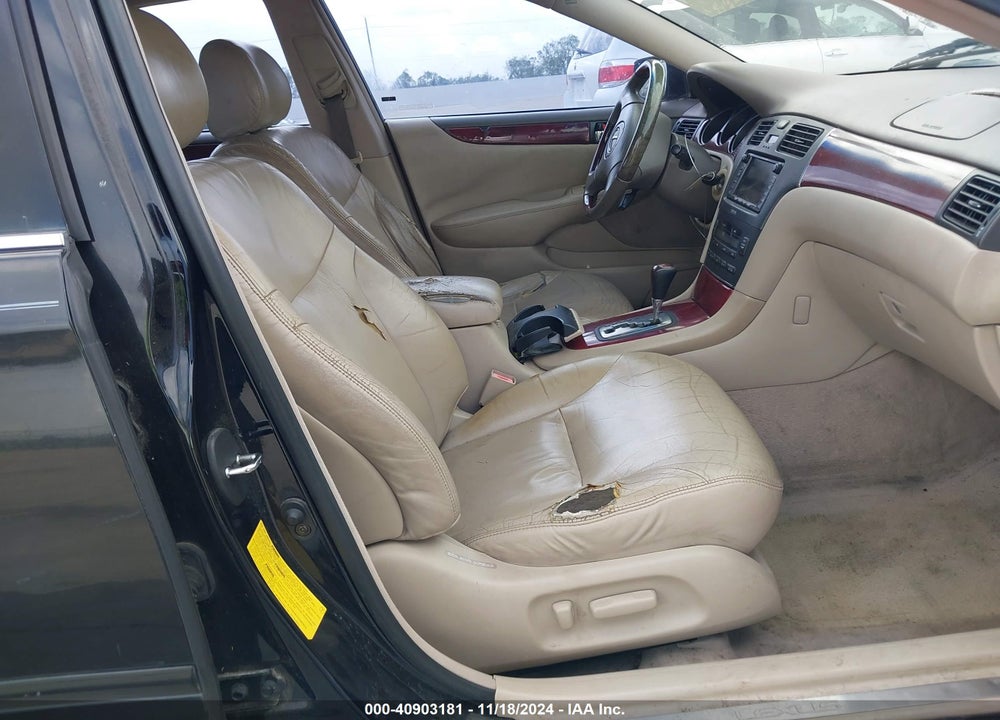2003 LEXUS ES 300 VIN: JTHBF30G936002335