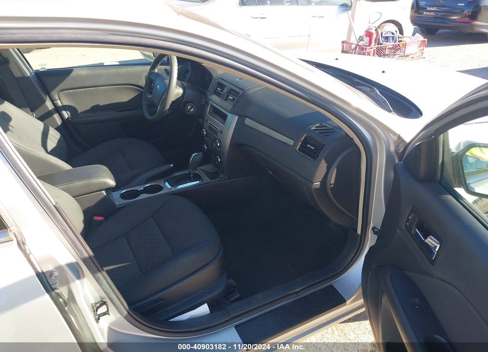 2010 FORD FUSION SE VIN: 3FAHP0HG5AR186772