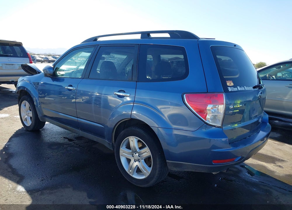 2010 SUBARU FORESTER 2.5X PREMIUM VIN: JF2SH6CC6AH904417