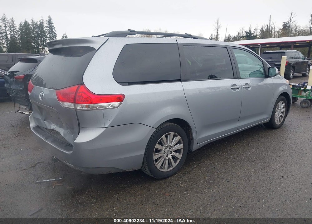 2014 TOYOTA SIENNA XLE 7 PASSENGER VIN: 5TDDK3DC2ES086224