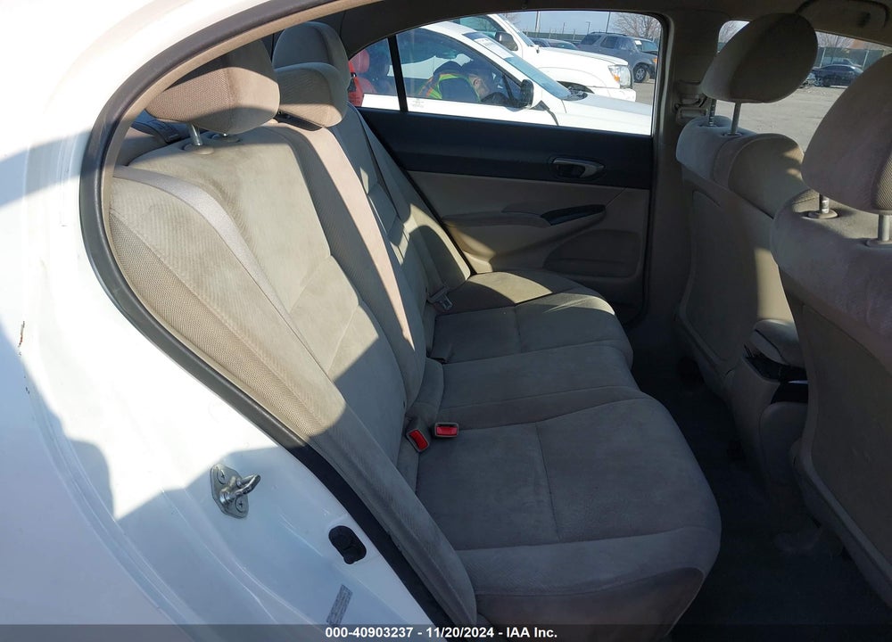 2011 HONDA CIVIC LX VIN: 2HGFA1F5XBH538639