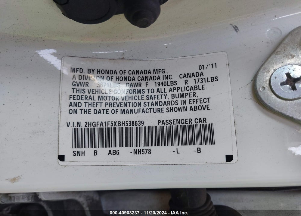 2011 HONDA CIVIC LX VIN: 2HGFA1F5XBH538639