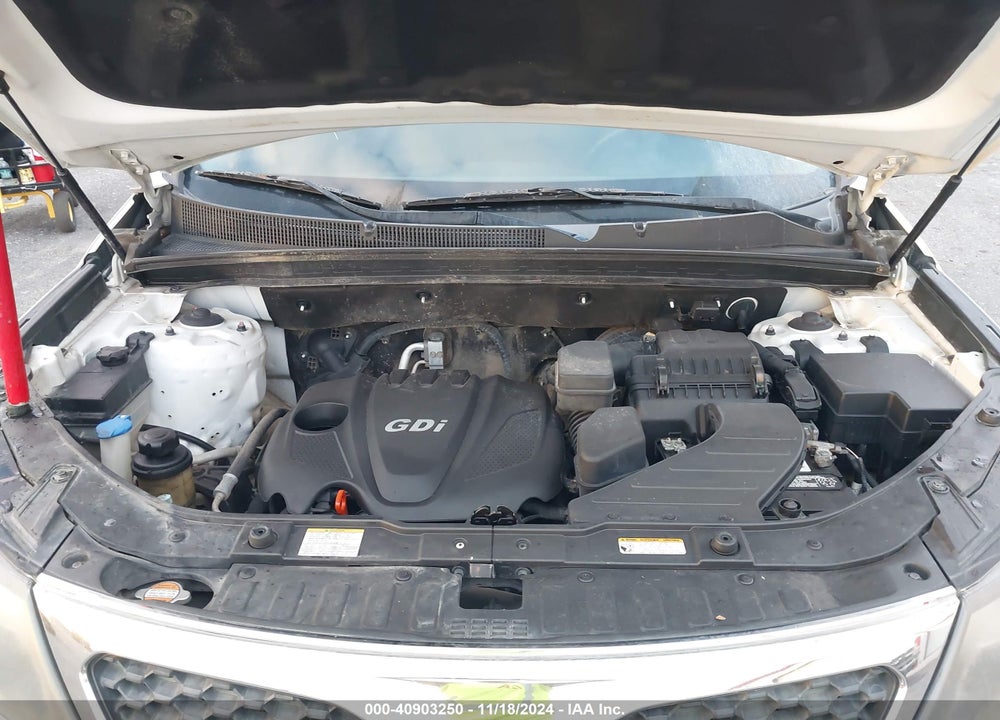 2012 KIA SORENTO LX VIN: 5XYKT3A6XCG259968