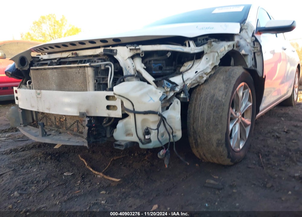 2019 CHEVROLET MALIBU LT VIN: 1G1ZD5ST2KF142911