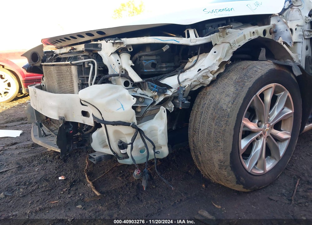 2019 CHEVROLET MALIBU LT VIN: 1G1ZD5ST2KF142911