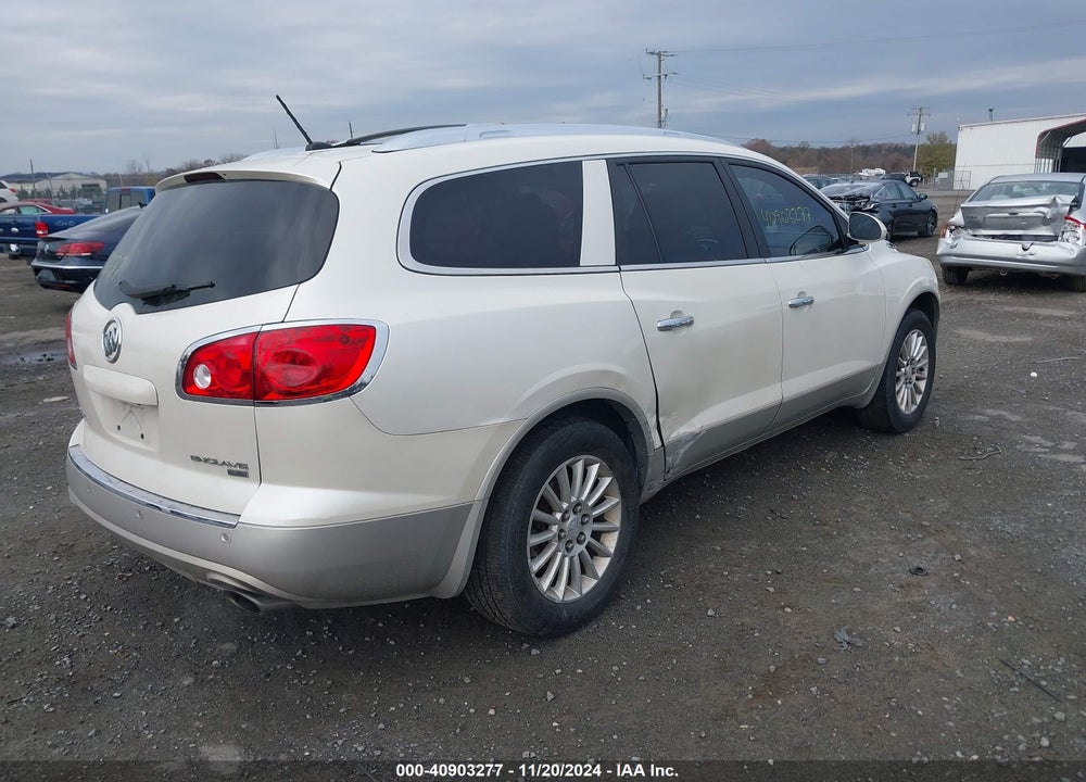 2011 BUICK ENCLAVE 1XL VIN: 5GAKVBED7BJ338155