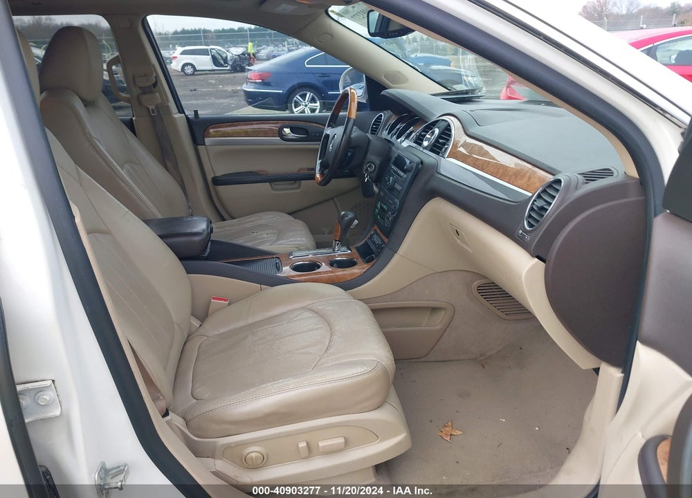 2011 BUICK ENCLAVE 1XL VIN: 5GAKVBED7BJ338155